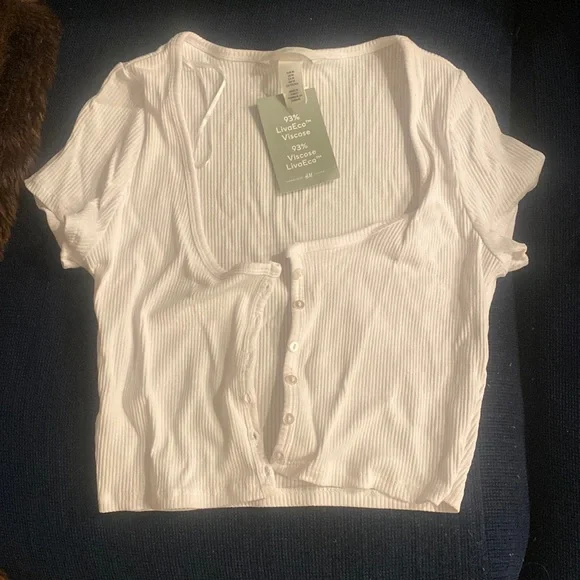 NWT short sleeve button up top/ shrug - Picture 1 of 2